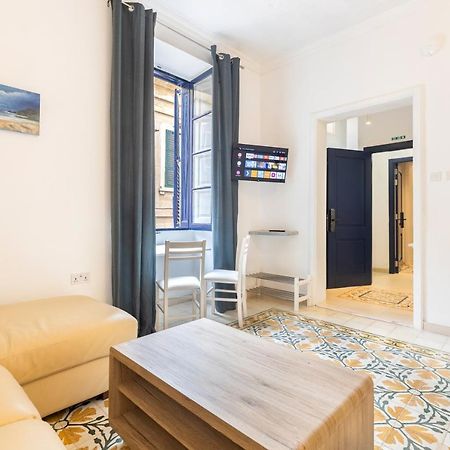 A Studio Apartment In Malta'S Capital Valletta Exterior foto